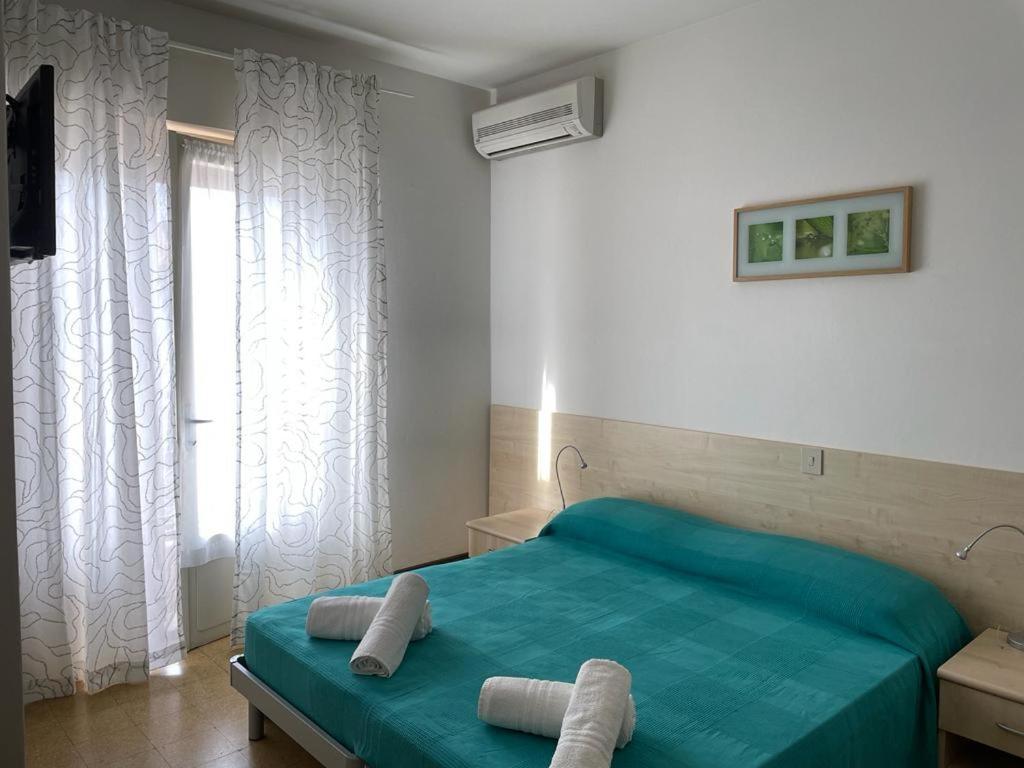 Pensione Ornella Lignano Sabbiadoro Ngoại thất bức ảnh